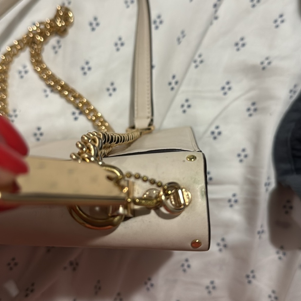 Coach Cream Shoulder Bag - Picture 11 of 14